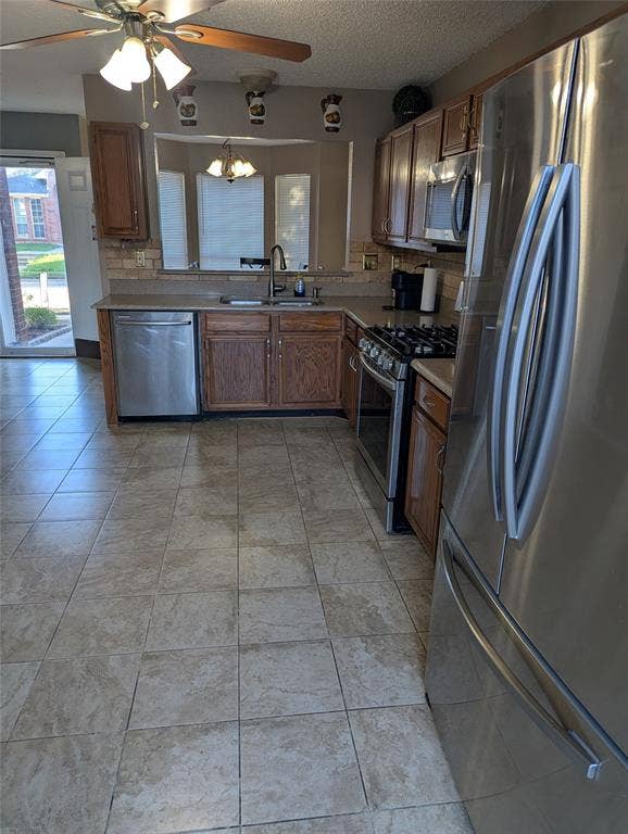 1787 Circle Creek Drive, Lewisville, TX 75067