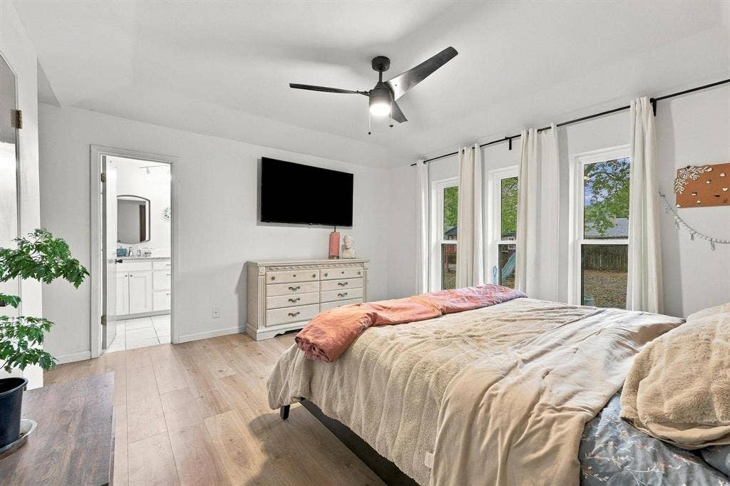1908 Nancy Lea Drive, Bonham, TX 75418