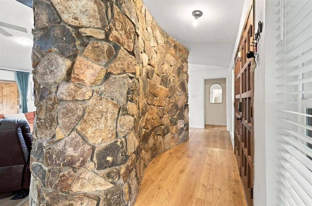 1908 Nancy Lea Drive, Bonham, TX 75418