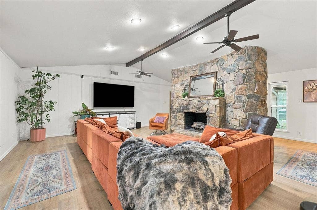 1908 Nancy Lea Drive, Bonham, TX 75418