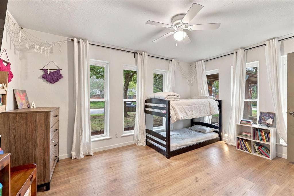 1908 Nancy Lea Drive, Bonham, TX 75418