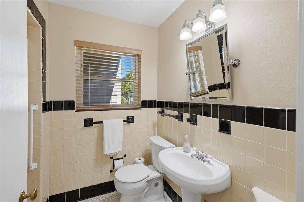 3712 Brighton Road, Fort Worth, TX 76109 Primary bathroom featuring window with the choice of privacy or extra natural light.