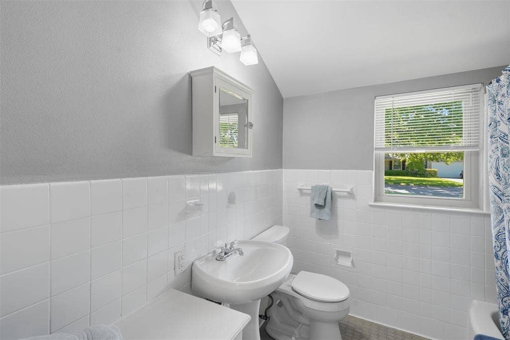 3712 Brighton Road, Fort Worth, TX 76109 Full bath downstairs positioned perfect for guest use.