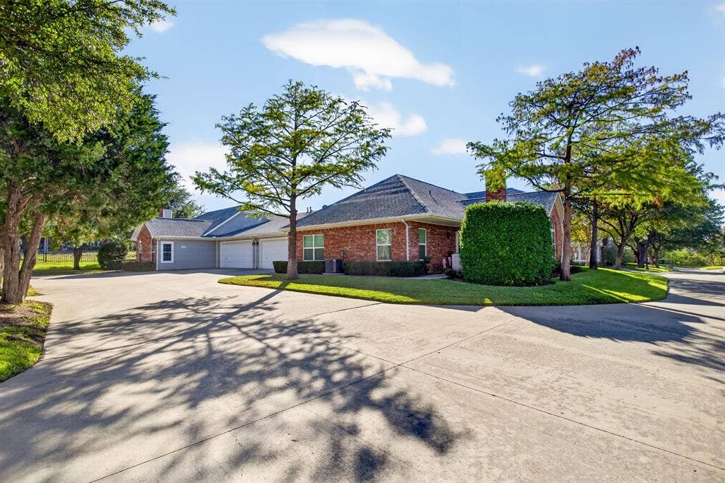 Located on the periphery of the neighborhood with plenty of privacy.