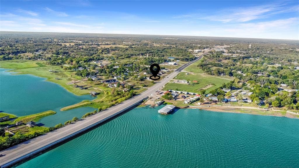 1023 E Cedar Creek Parkway, Seven Points, TX 75143 1023 E Cedar Creek Parkway, Seven Points, TX 75143