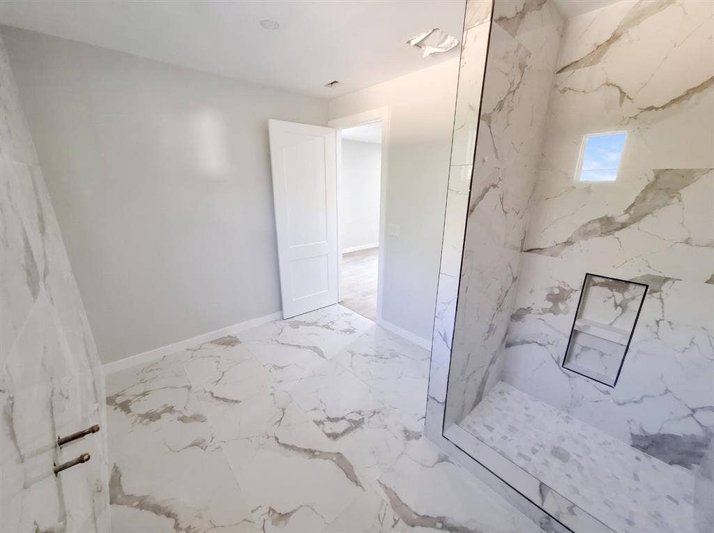 2023 Lamont Avenue, Dallas, TX 75216 2023 Lamont Avenue, Dallas, TX 75216