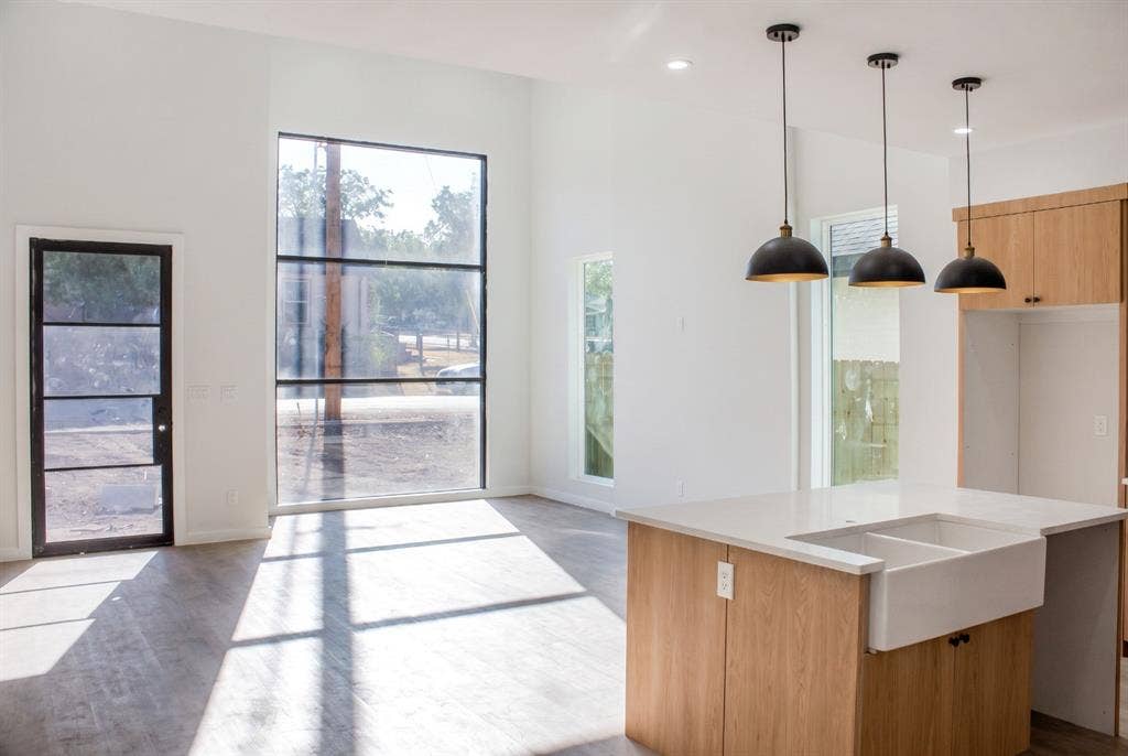 2023 Lamont Avenue, Dallas, TX 75216 2023 Lamont Avenue, Dallas, TX 75216