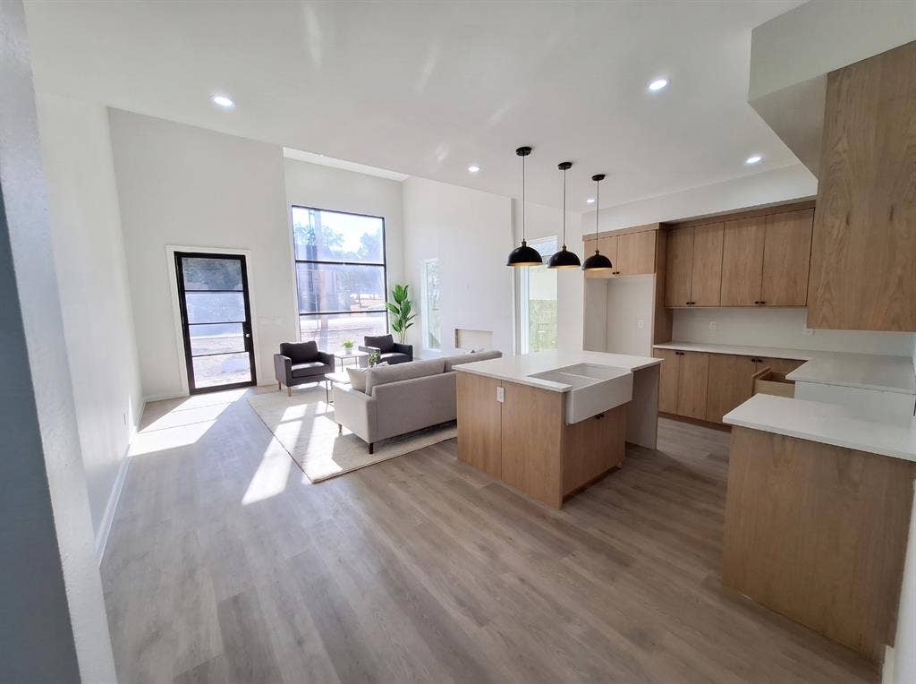 2023 Lamont Avenue, Dallas, TX 75216 2023 Lamont Avenue, Dallas, TX 75216