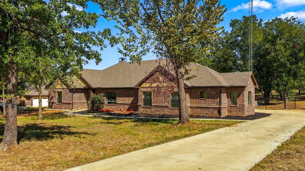 1389 County Road 3591, Paradise, TX 76073