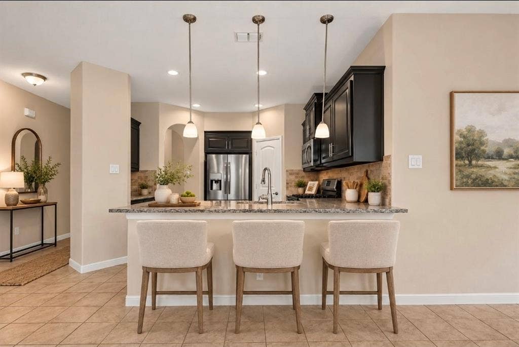 5100 Sugarcane Lane, Fort Worth, TX 76179 Virtually Staged