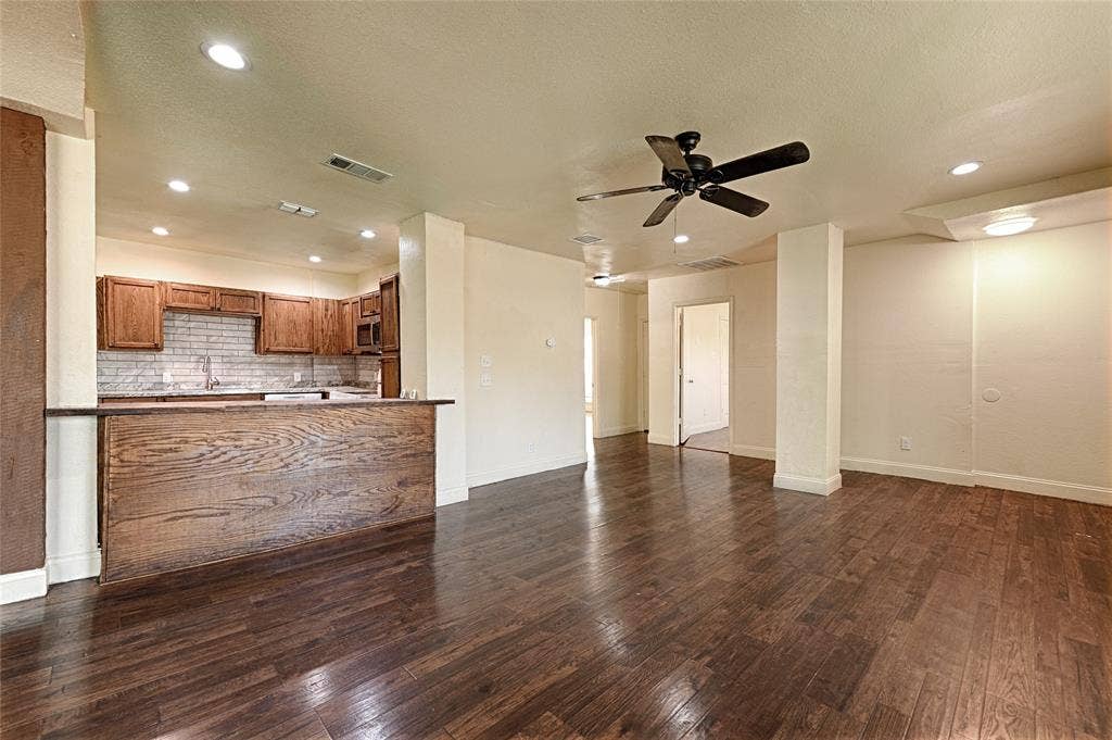 4245 Wilson Lane, Fort Worth, TX 76133