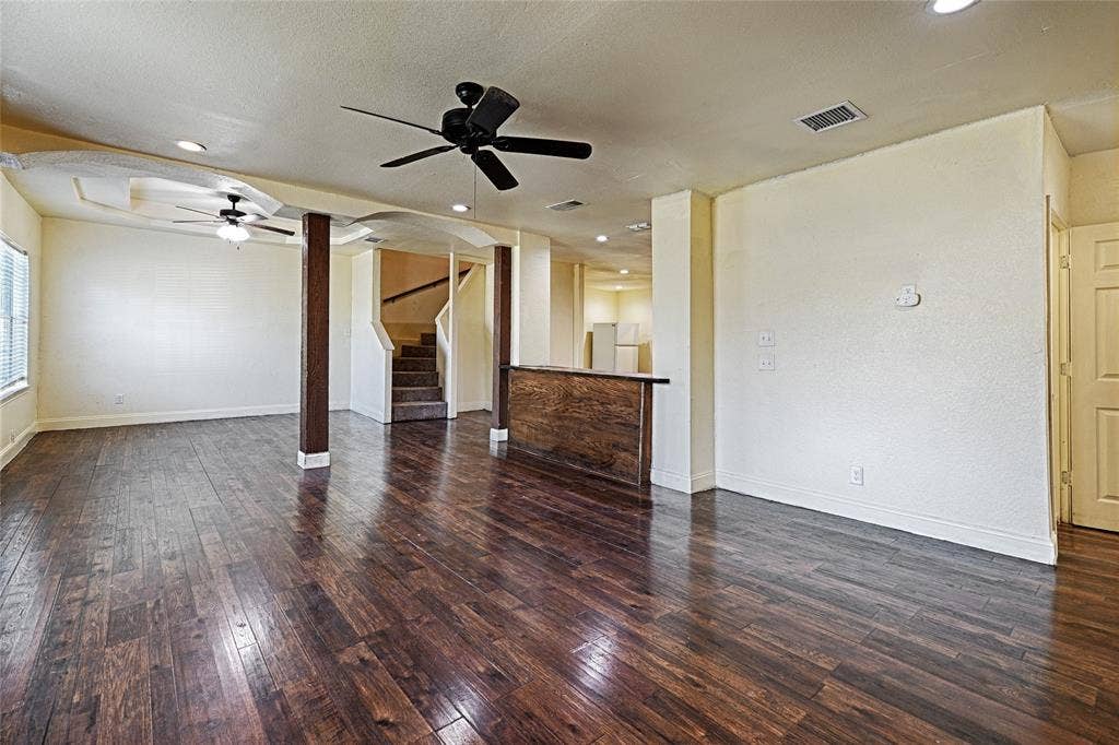 4245 Wilson Lane, Fort Worth, TX 76133