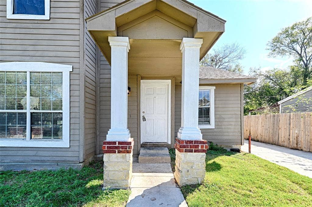 4245 Wilson Lane, Fort Worth, TX 76133