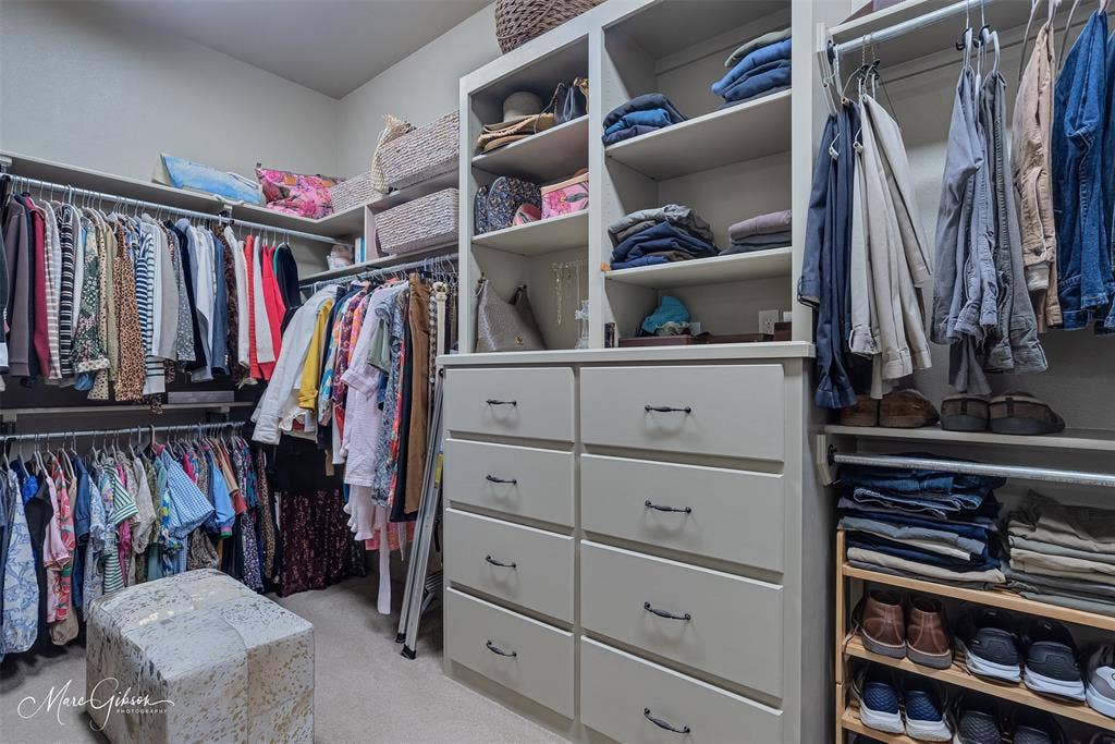 205 Summertree Court, Bossier City, LA 71111