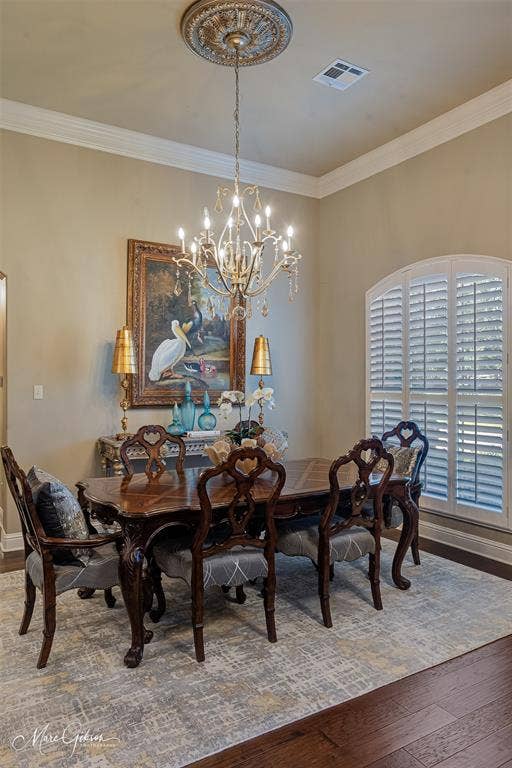 205 Summertree Court, Bossier City, LA 71111
