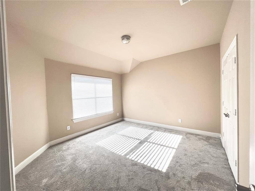 436 Fuente, Irving, TX 75039 436 Fuente, Irving, TX 75039