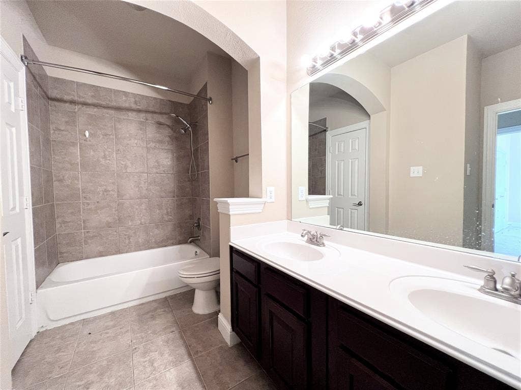 436 Fuente, Irving, TX 75039 436 Fuente, Irving, TX 75039