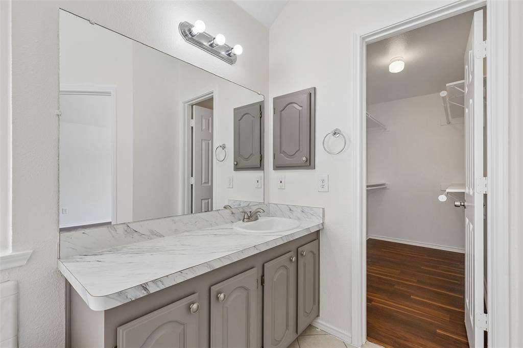 Primary Ensuite Bathroom