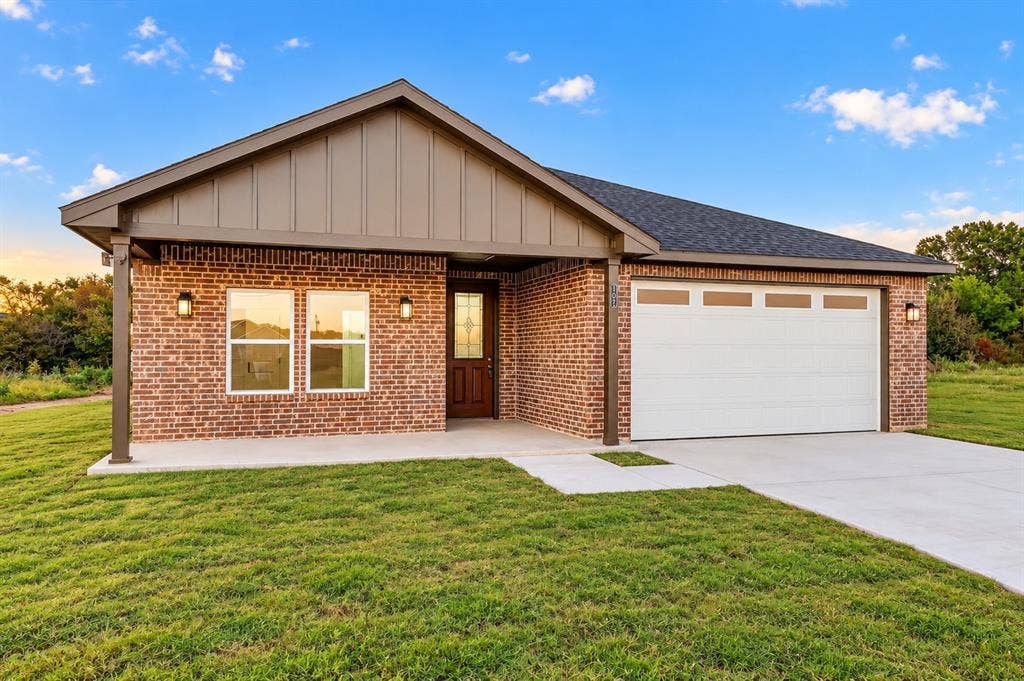 107 Cedar Elm Road, Trinidad, TX 75163