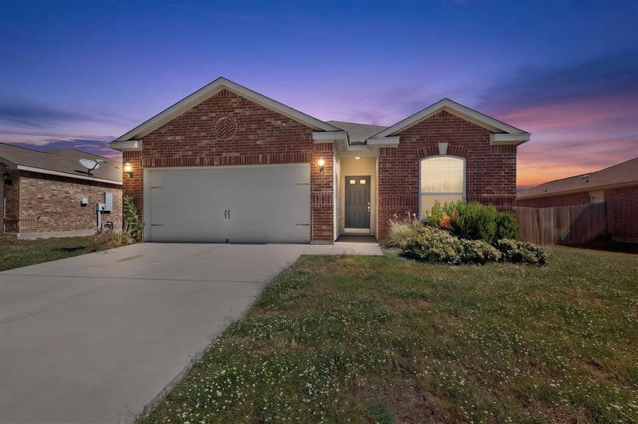 Property photo for 215 Magnolia Drive, Princeton, TX