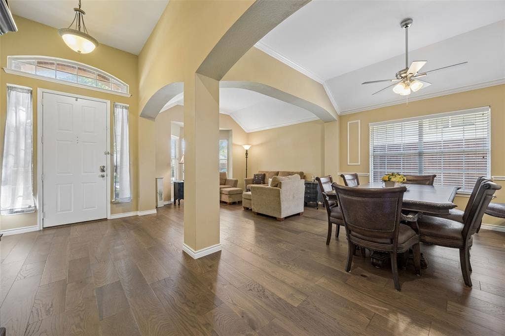 8408 Prescott Circle, Frisco, TX 75033 8408 Prescott Circle, Frisco, TX 75033