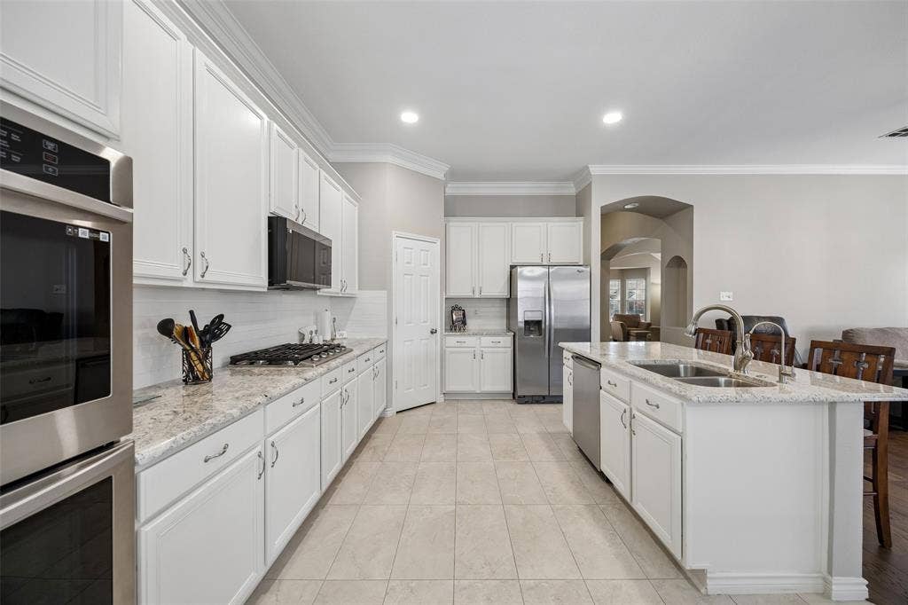 8408 Prescott Circle, Frisco, TX 75033 8408 Prescott Circle, Frisco, TX 75033