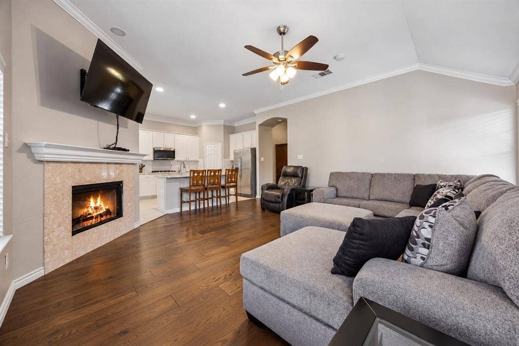 8408 Prescott Circle, Frisco, TX 75033 Open Living Floor Plan