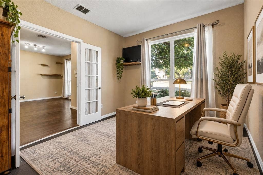 8410 Lexington Court, Rowlett, TX 75089 Office—Virtually Staged