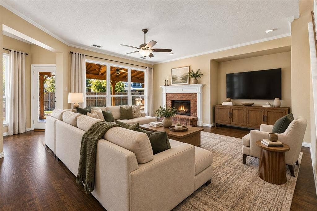 8410 Lexington Court, Rowlett, TX 75089 Living Room—Virtually Staged