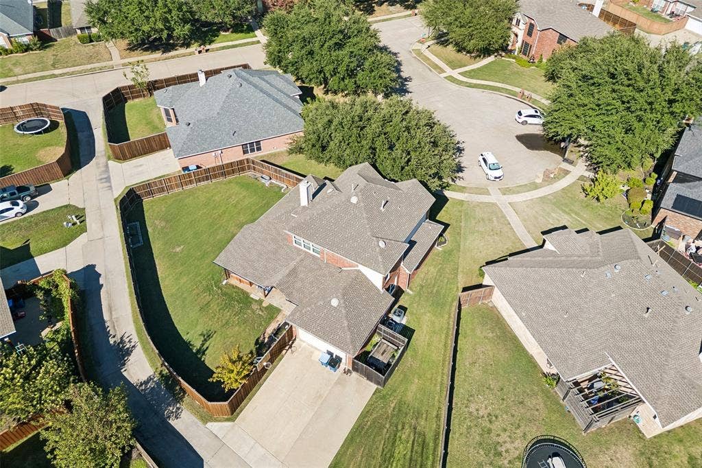 8410 Lexington Court, Rowlett, TX 75089 8410 Lexington Court, Rowlett, TX 75089