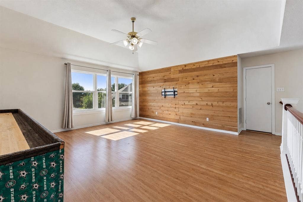 8410 Lexington Court, Rowlett, TX 75089 8410 Lexington Court, Rowlett, TX 75089