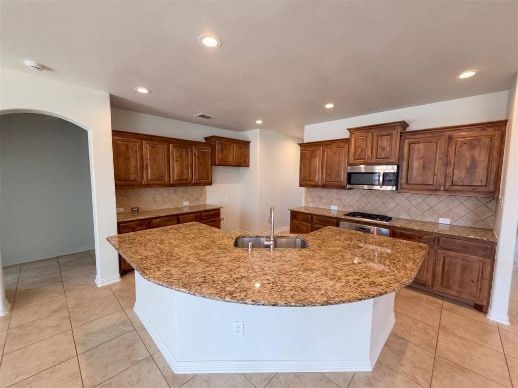 1617 Fallingwater Trail, Haslet, TX 76052 1617 Fallingwater Trail, Haslet, TX 76052