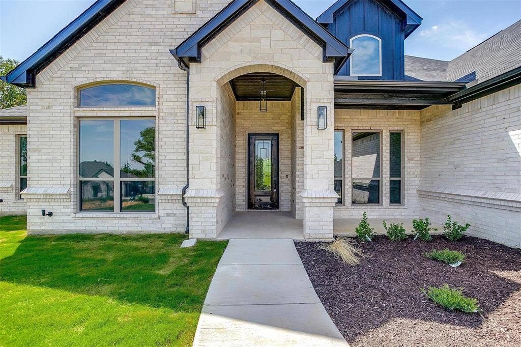 1007 Meadow Wood Terrace, Azle, TX 76020 1007 Meadow Wood Terrace, Azle, TX 76020