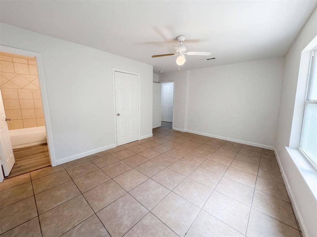 1322 E Waco Avenue, Dallas, TX 75216 1322 E Waco Avenue, Dallas, TX 75216