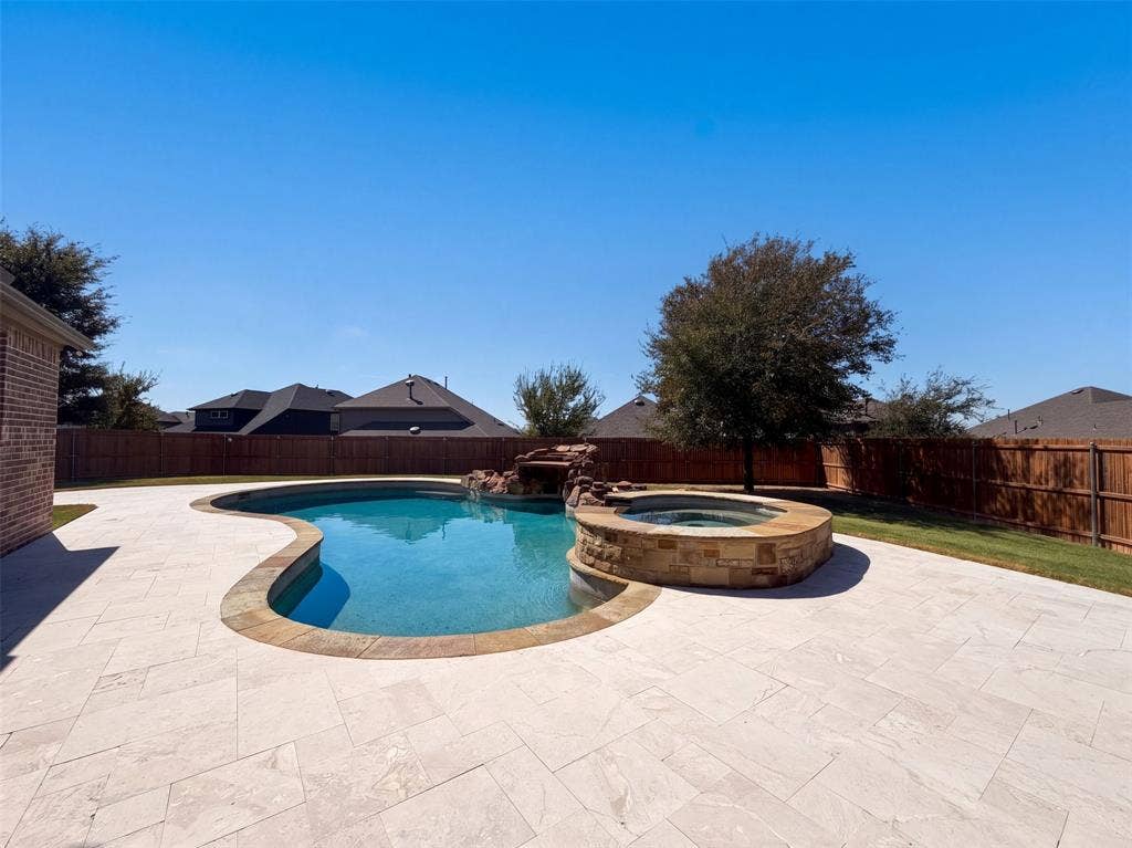 10832 Frost Place, McKinney, TX 75071 10832 Frost Place, McKinney, TX 75071