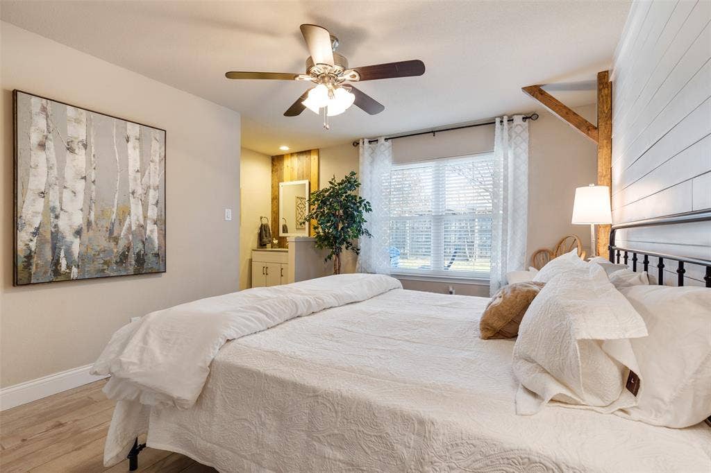 2918 Clover Lane, Euless, TX 76039 2918 Clover Lane, Euless, TX 76039