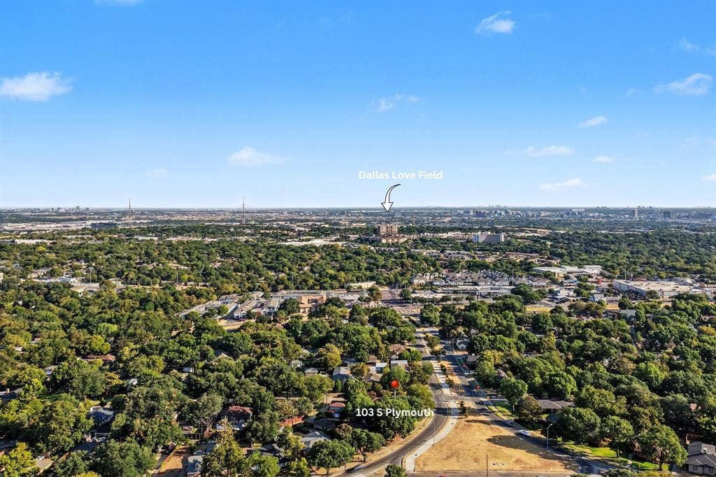 103 S Plymouth Road, Dallas, TX 75211 103 S Plymouth Road, Dallas, TX 75211