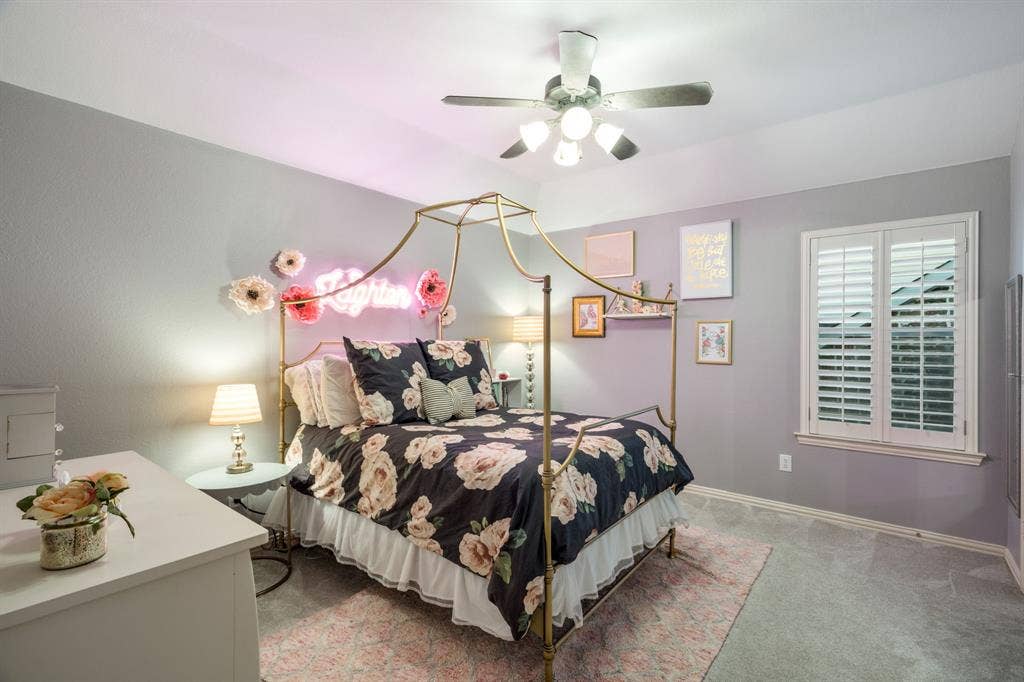 forth bedroom upstairs