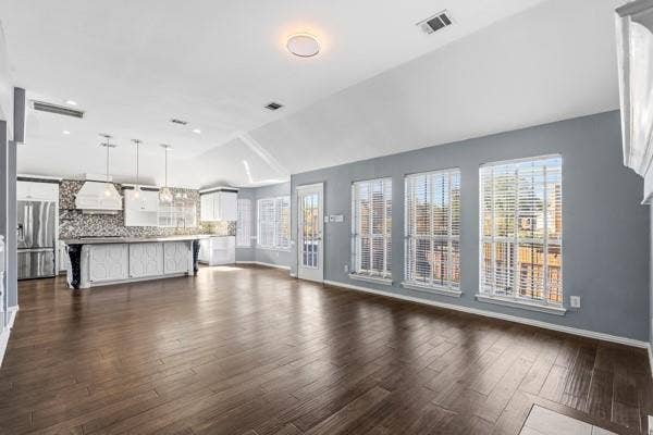 220 Cove Drive, Coppell, TX 75019 220 Cove Drive, Coppell, TX 75019