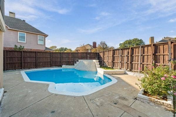 220 Cove Drive, Coppell, TX 75019 220 Cove Drive, Coppell, TX 75019