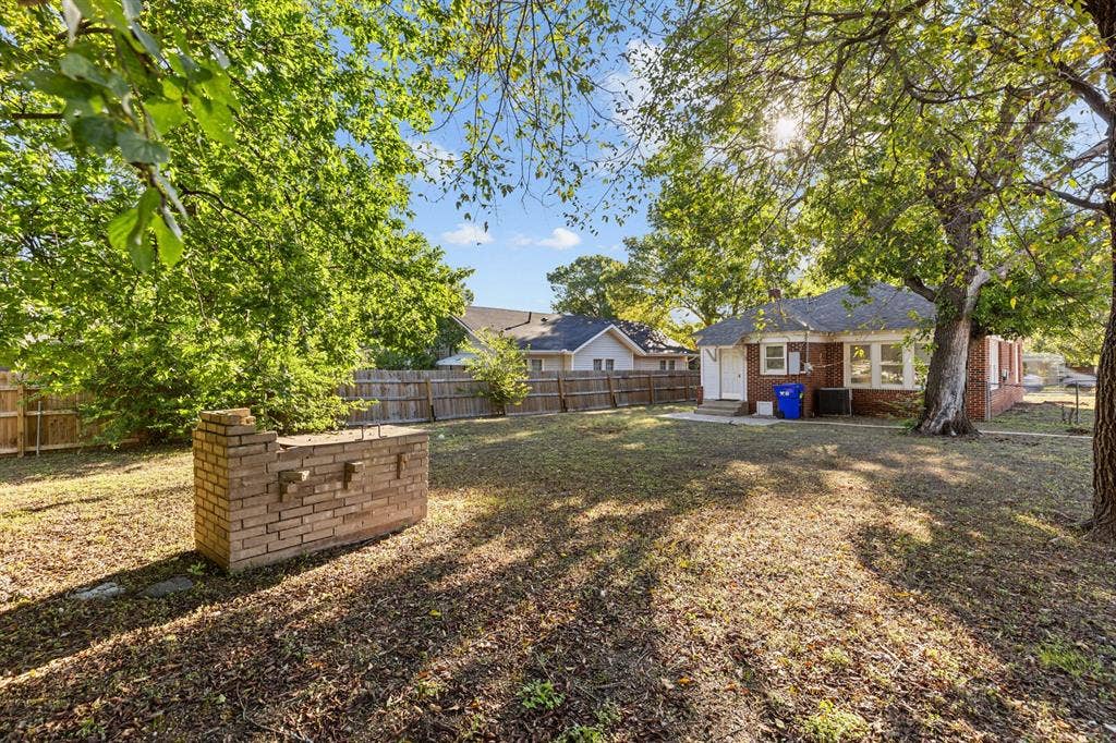 3327 Morrow Avenue, Waco, TX 76707