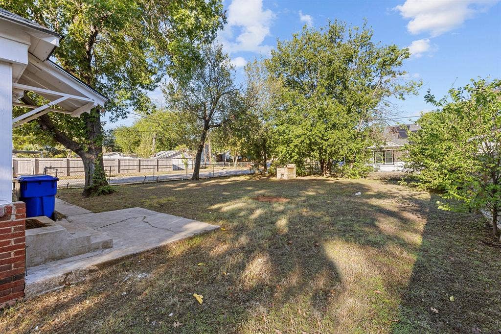 3327 Morrow Avenue, Waco, TX 76707