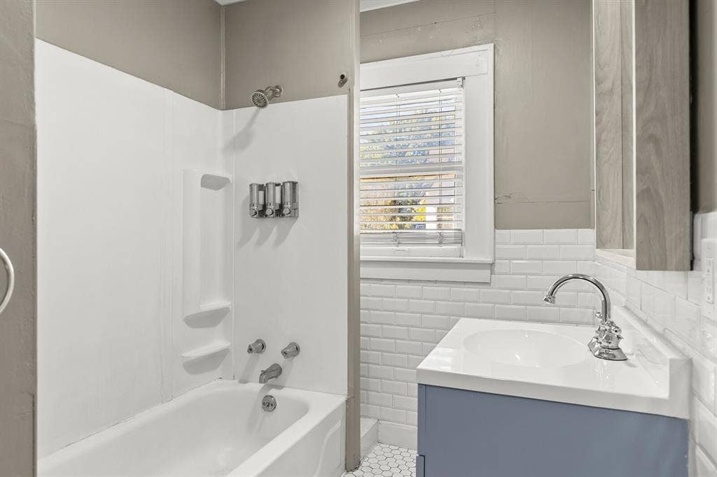 3327 Morrow Avenue, Waco, TX 76707