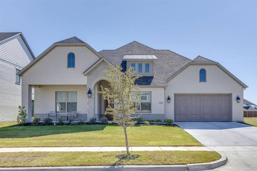 Property photo for 950 Highlands Avenue, Aledo, TX