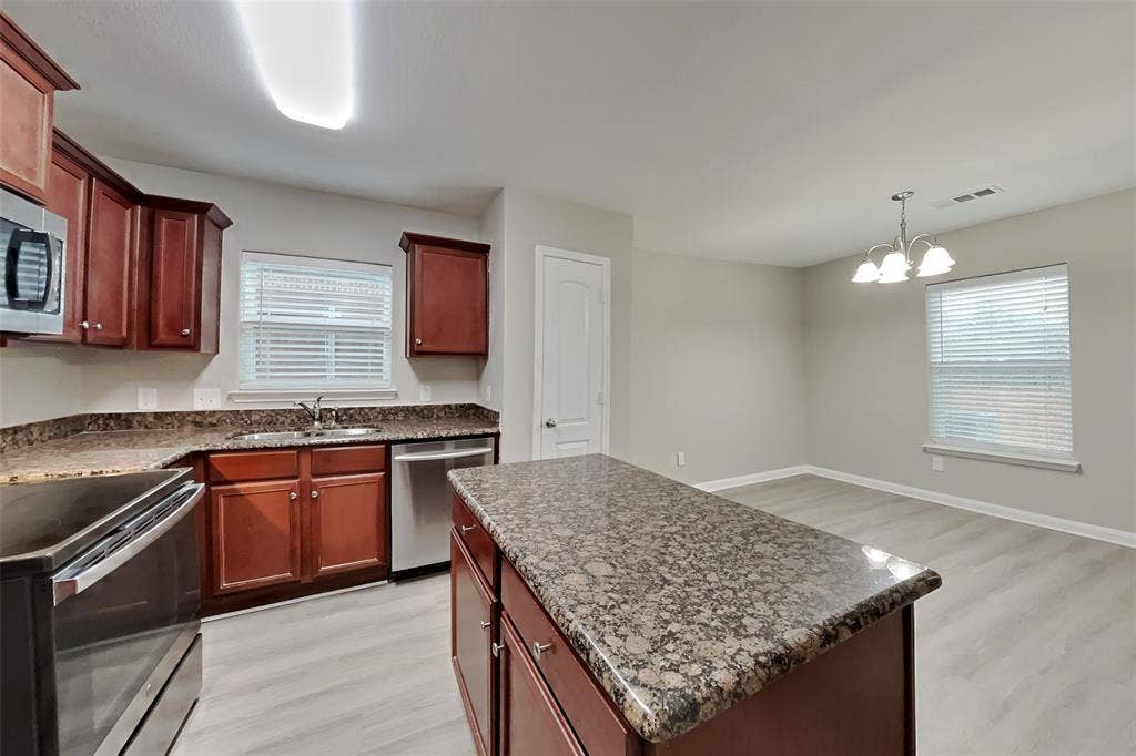 6237 Ryan Creek Road, Fort Worth, TX 76179 6237 Ryan Creek Road, Fort Worth, TX 76179