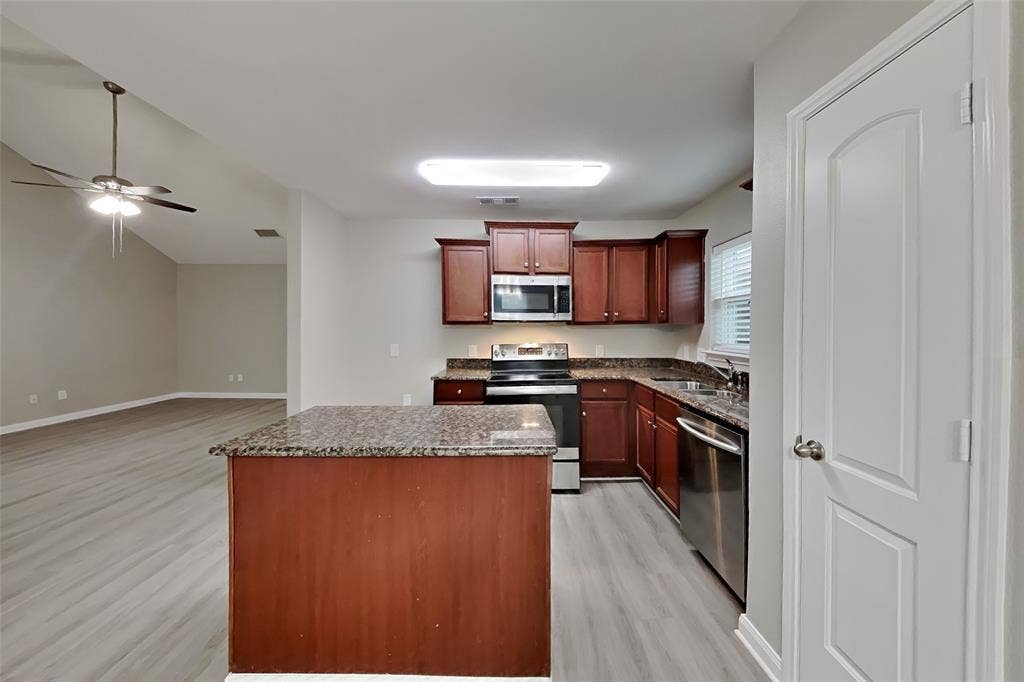 6237 Ryan Creek Road, Fort Worth, TX 76179 6237 Ryan Creek Road, Fort Worth, TX 76179