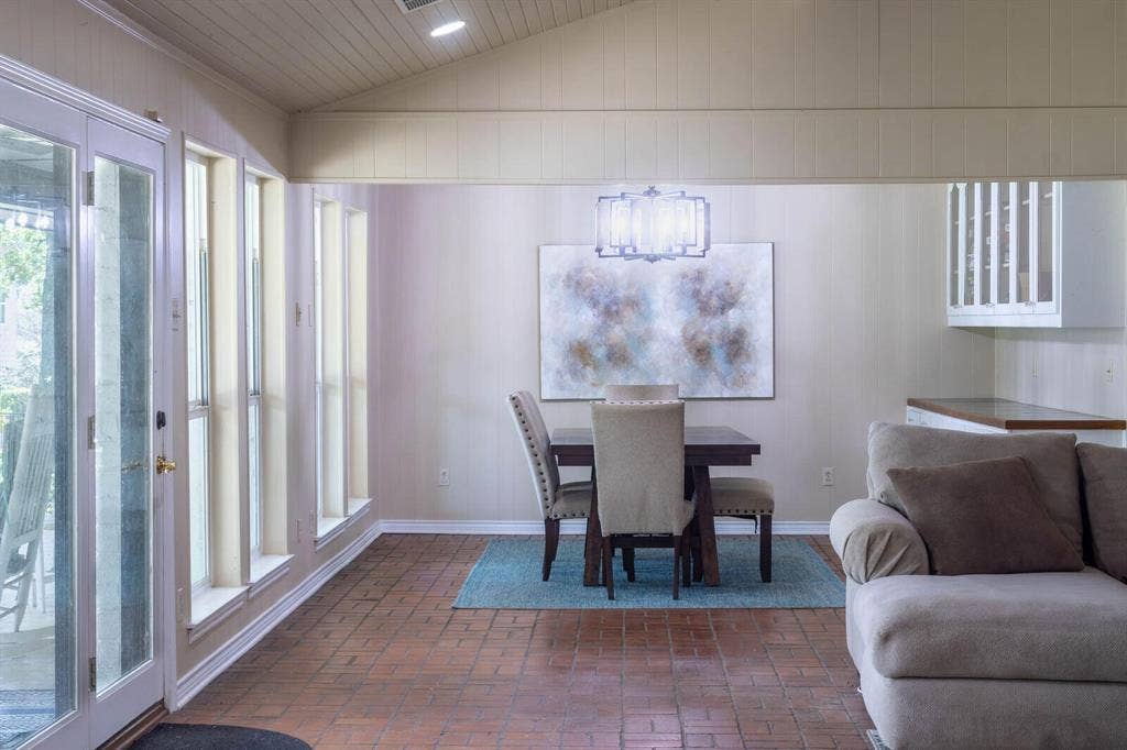 6851 Double Bridge Road, Mabank, TX 75156 6851 Double Bridge Road, Mabank, TX 75156