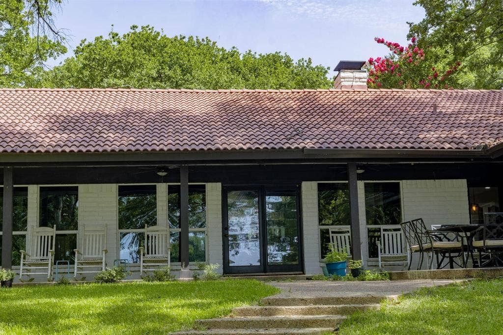 6851 Double Bridge Road, Mabank, TX 75156 6851 Double Bridge Road, Mabank, TX 75156