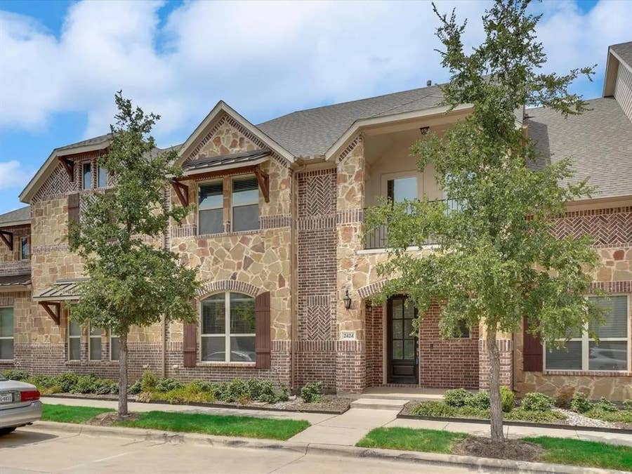 Property photo for 2424 Belvedere Lane, Flower Mound, TX