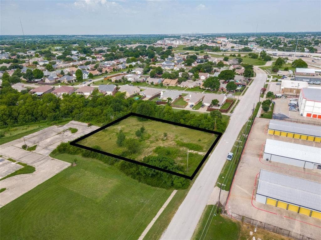 4926 Locust Grove Road, Garland, TX 75043 4926 Locust Grove Road, Garland, TX 75043